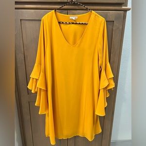 Gianni Bini (GB) juniors mustard yellow formal dress. Size XL.